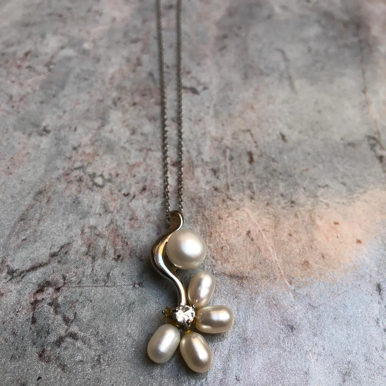 Freshwater Pearls Pendant - Image 3